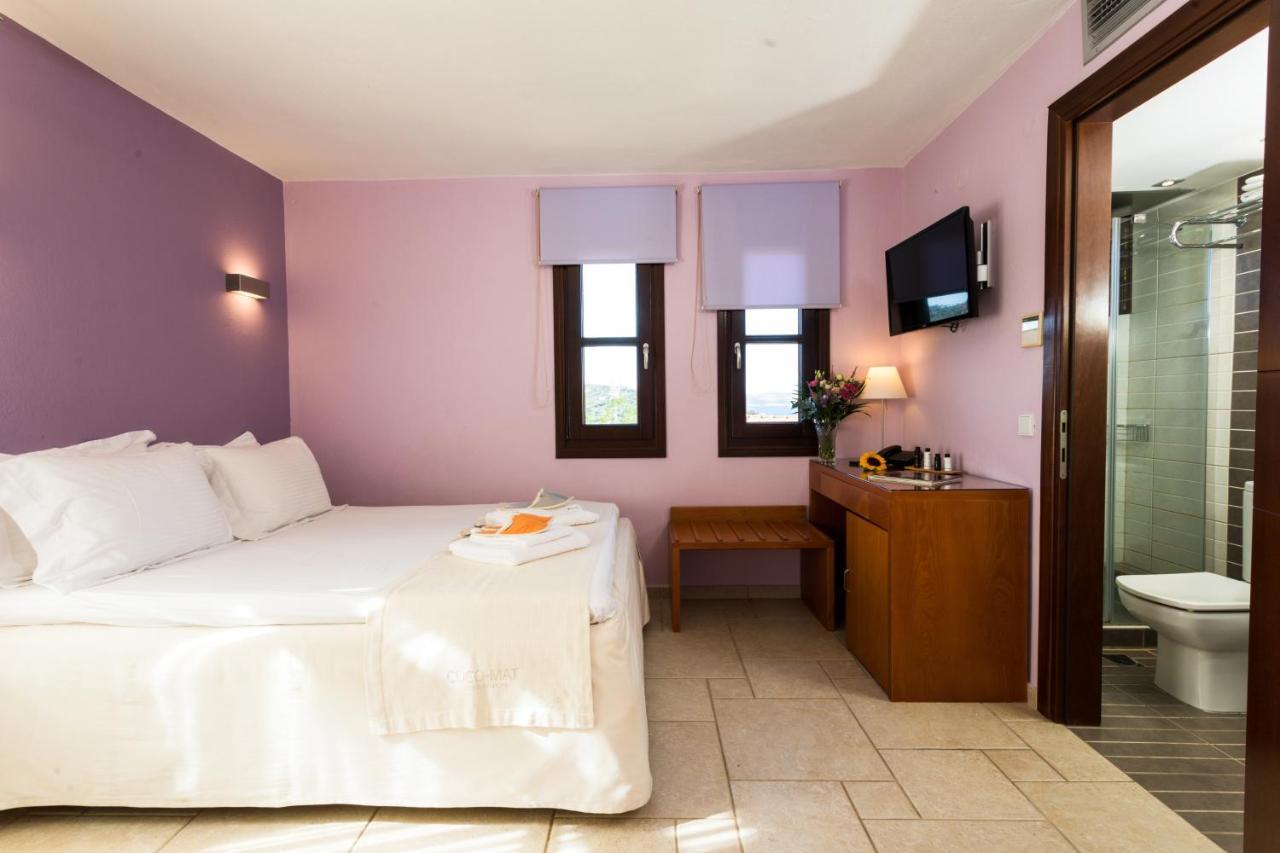 Helianthus Guesthouse อาโมเลียนี ภายนอก รูปภาพ
